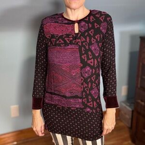 Vintage Carol Little Black and Purple Patterned Top